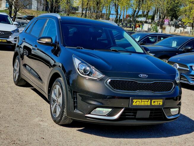 Kia Niro 1Wł Serwis LED Navi Kamera Parktronic ACC Climatronic Gwarancja