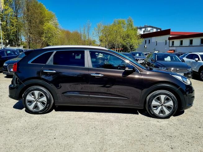 Kia Niro 1Wł Serwis LED Navi Kamera Parktronic ACC Climatronic Gwarancja