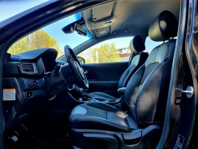 Kia Niro 1Wł Serwis LED Navi Kamera Parktronic ACC Climatronic Gwarancja