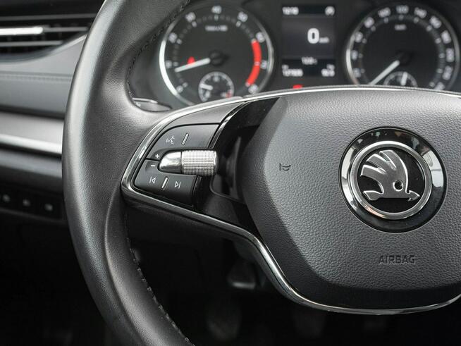 Škoda Octavia WD0681T#1.5 TSI Ambition K.cofania Cz.park LED Salon PL VAT 23%