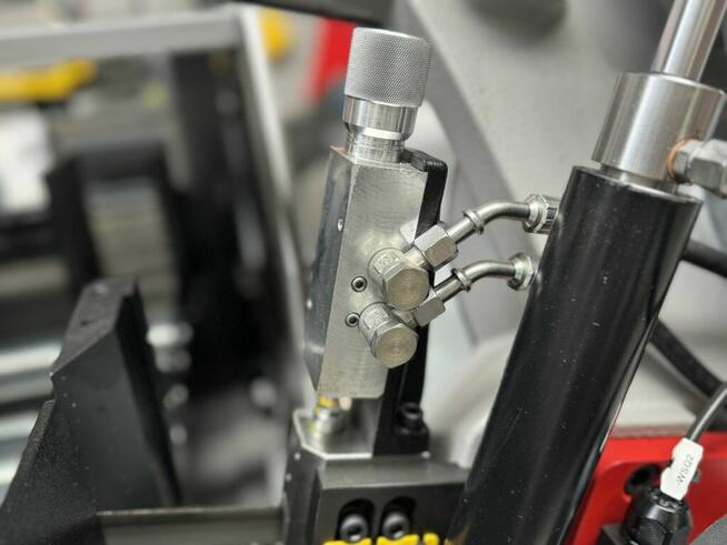 Przecinarka taśmowa do metalu BOMAR Workline 410.280 GANC -