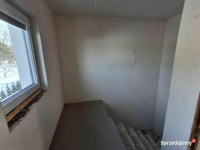 Bezczynszowy Apartament 3 Pokoje +Klima + Strych Parking