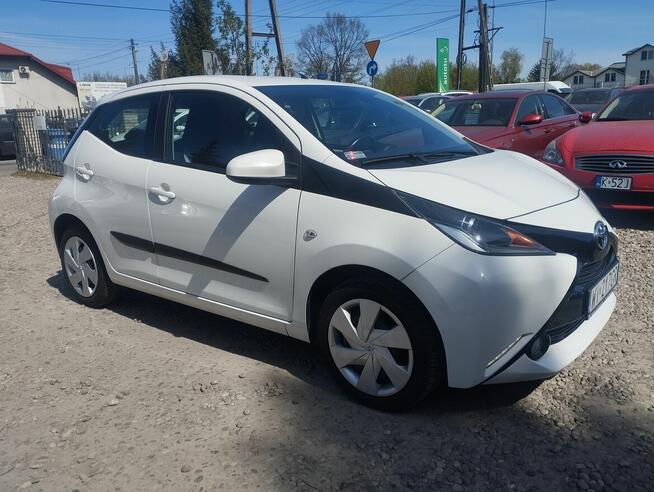 TOYOTA AYGO SALON POLSKA PRZEBIEG 28TYS.KM