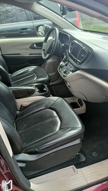 Chrysler Voyager 3.6 2020r LXI 91tyś mil 68tyś PLN Mazowieck