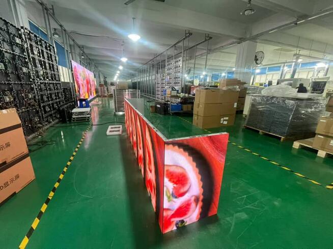 Ekrany i wyświetlacze LED - importer