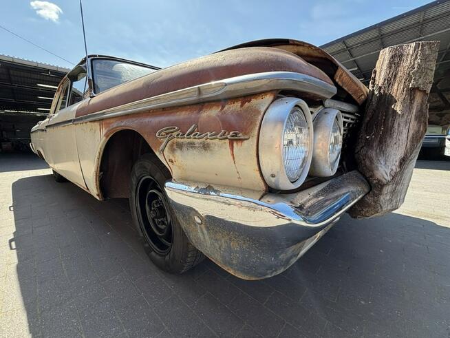 Ford Galaxie 1962 Project Car Wood