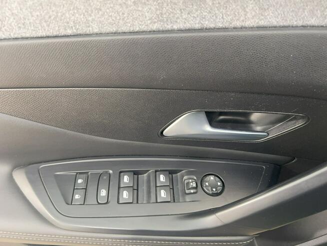 Peugeot 308 PureTech Allure Pack S&S Kombi