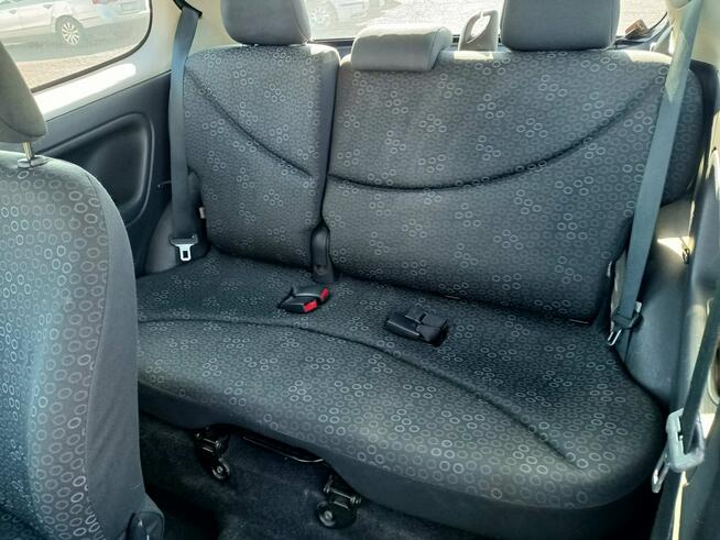 Toyota Yaris 1.0 04r