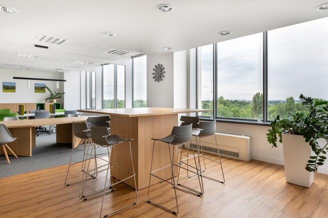 biurową na planie otwartym w Regus North Gate