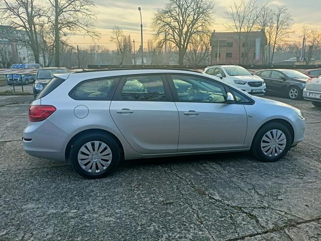 Opel Astra zadbany, serwisowany, zarejestrowany, ubezpieczony