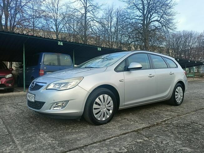 Opel Astra zadbany, serwisowany, zarejestrowany, ubezpieczony