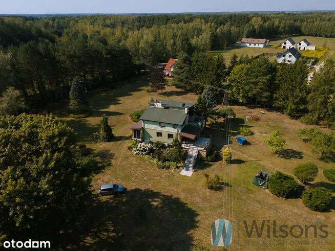 Dom Korzeniówka gm. Tarczyn, Leśna