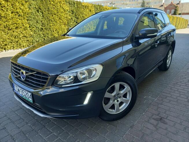 Volvo XC 60 2017Rok 2.0D 6-Biegów 2xLedy Duża Navi Tempomat Zadbany Zarejestrowany