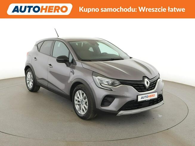 Renault Captur HEV niski przebieg automat PDC tempomat FullLED