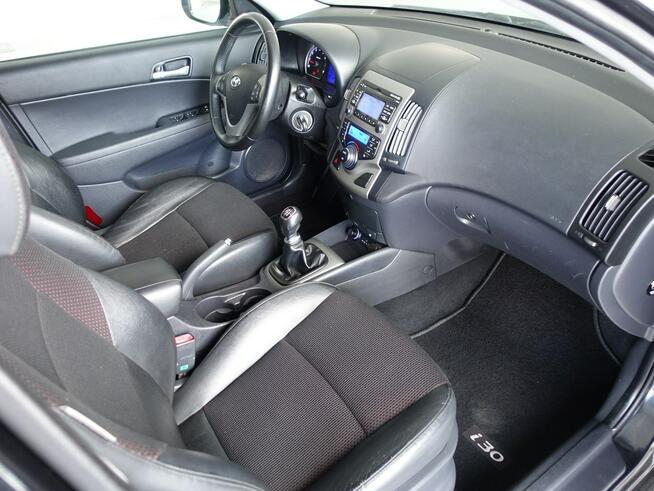 Hyundai i30 1.4 Ben.110KM/FIFA Edition/Pół skóry/Grzane fotele/Tempomat