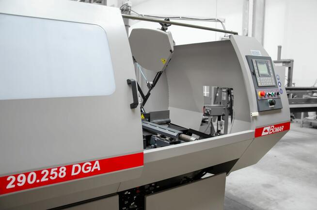 Przecinarka taśmowa BOMAR Ergonomic 290.258 DGA piła automat