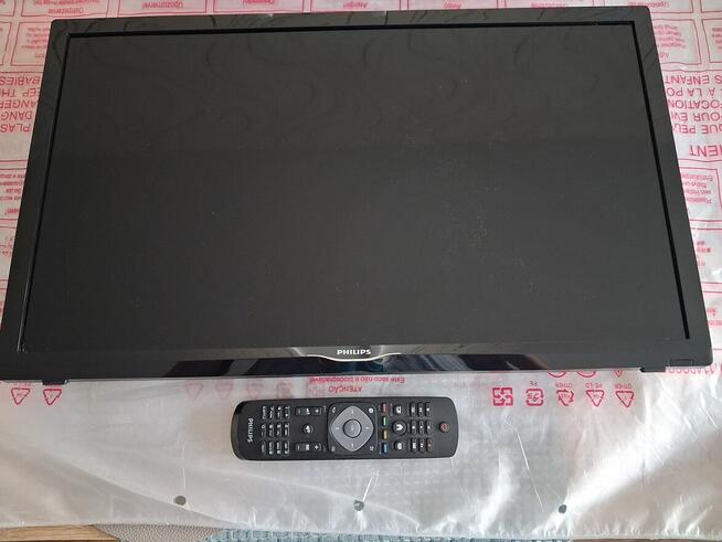 Tv 24 cale LED PHILIPS 24PHS4304 i uchwyt mocujacy na scianę