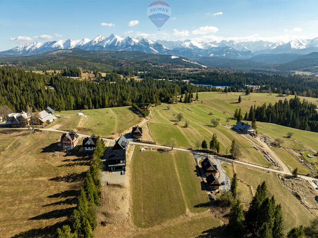 DZIAŁKA Z PANORAMĄ NA TATRY