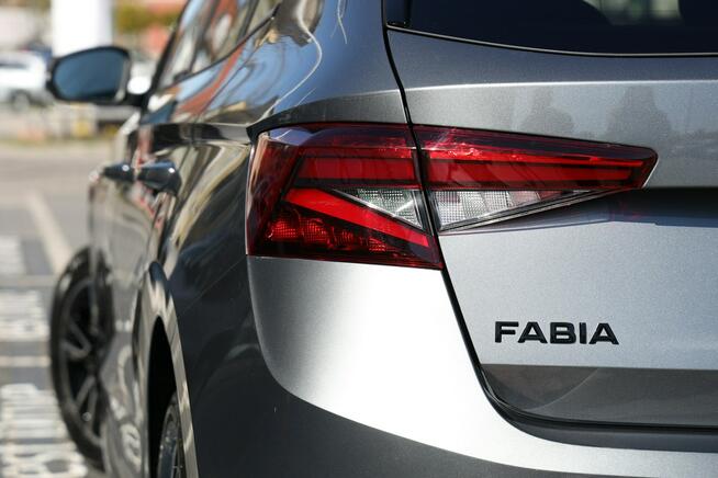 Škoda Fabia 1.5 150 KM Monte Carlo gwarancja dsg kamera podgrzewana szyba fv23%