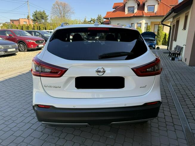 Nissan Qashqai 1,6 DIG-T 163KM Klima Navi Kamera 360* Panorama