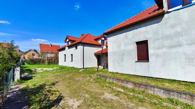 Dom Lubiąż gm. Wołów, Niecała