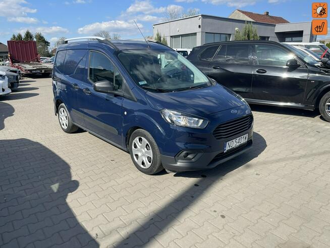 Ford Transit Courier Blaszak Klimatyzacja Podgrzewanie