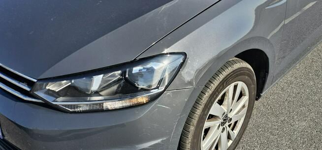 Volkswagen Touran 1.5 TSI EVO 7 osobowy Highline DSG 7 osobowy