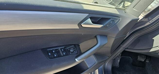 Volkswagen Touran 1.5 TSI EVO 7 osobowy Highline DSG 7 osobowy
