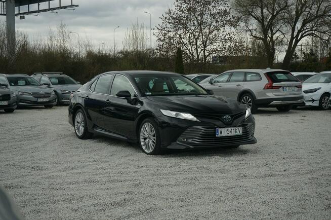 Toyota Camry 2.5 Hybrid 177 KM Executive e-CVT Salon PL Faktura Vat 23% WI541KV