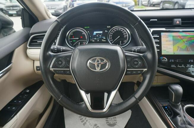 Toyota Camry 2.5 Hybrid 177 KM Executive e-CVT Salon PL Faktura Vat 23% WI541KV