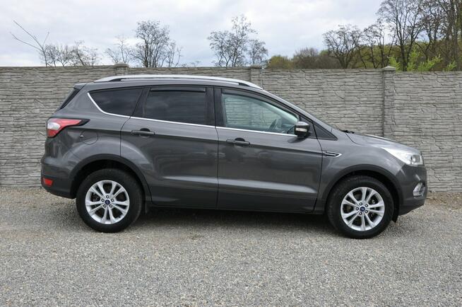 Ford Kuga 1.5 Turbo 120KM Titanium Mały przebieg Navi LED Półskóra Nowy rozrząd