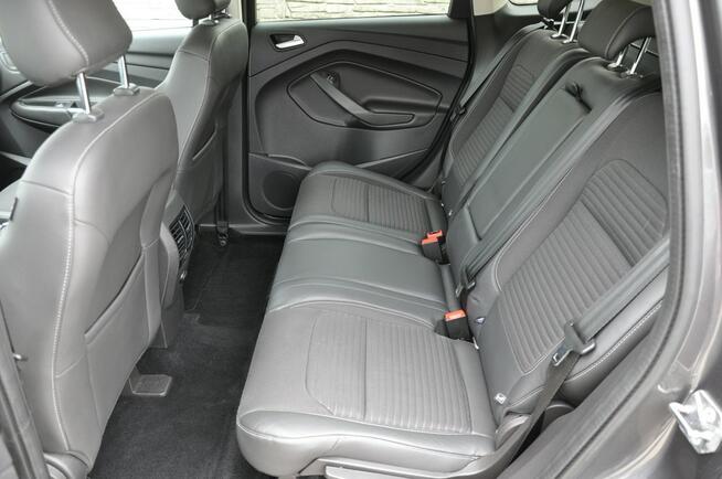 Ford Kuga 1.5 Turbo 120KM Titanium Mały przebieg Navi LED Półskóra Nowy rozrząd