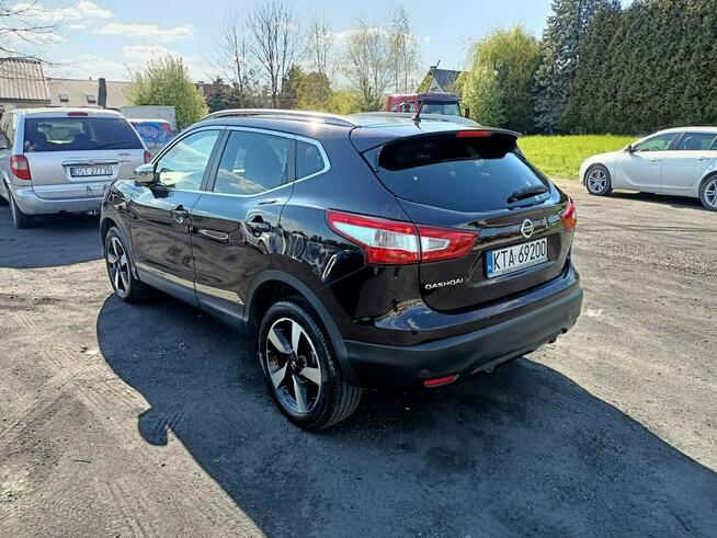 Nissan Qashqai 1.2 16r Automat