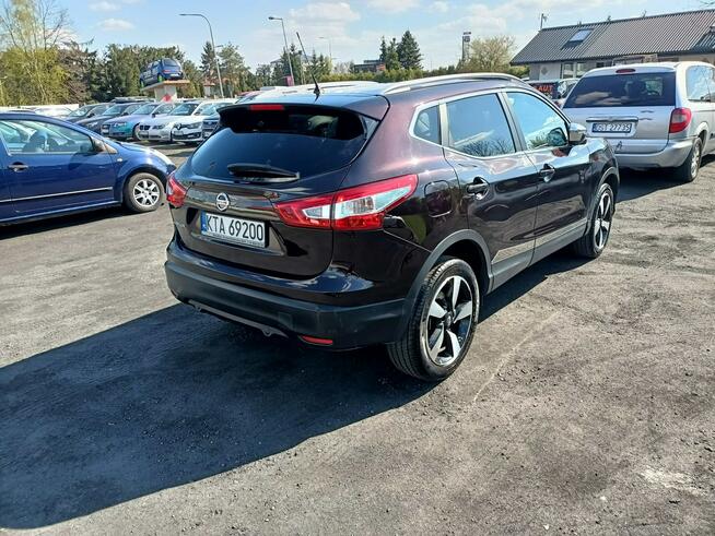 Nissan Qashqai 1.2 16r Automat