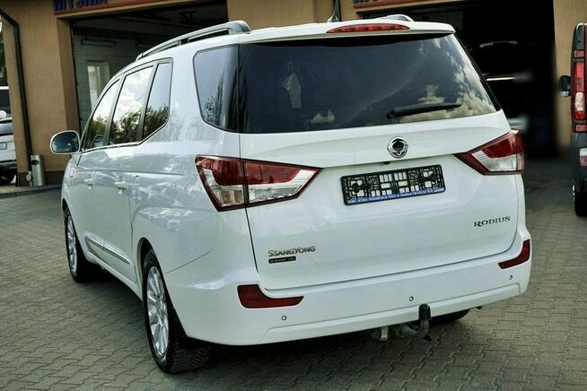 SsangYong Rodius 2,0XDI Klima, 7 osób, automat, 155KM, 2015r.
