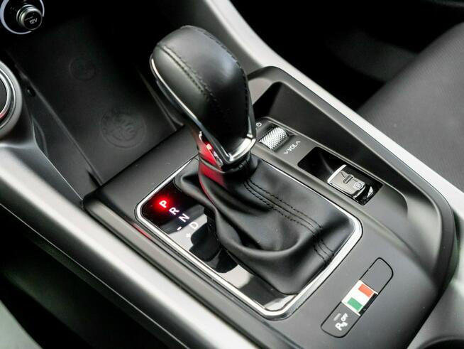 Alfa Romeo Tonale 1.5 130KM T4 GSE Hybrid Sprint DCT Salon Polska