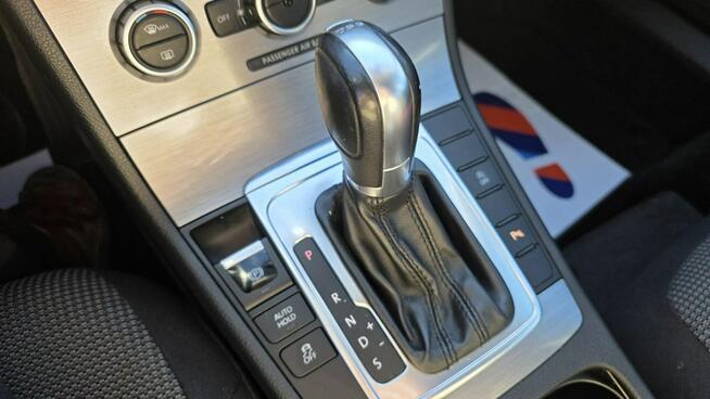 Volkswagen Passat Dsg Climatronic Navi panorama nowy rozrząd