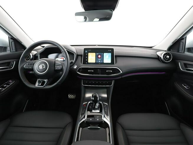 MG HS automat full LED skóra virtual cocpit navi kamera i czujniki park