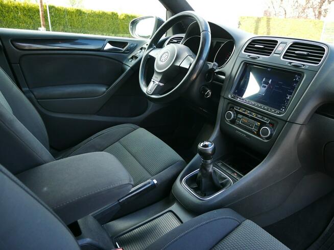 Volkswagen Golf 1.6MPI 102KM Eu5 5 Drzwi -2xKlimatr -Navi +Opony lato
