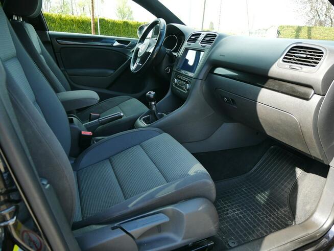 Volkswagen Golf 1.6MPI 102KM Eu5 5 Drzwi -2xKlimatr -Navi +Opony lato