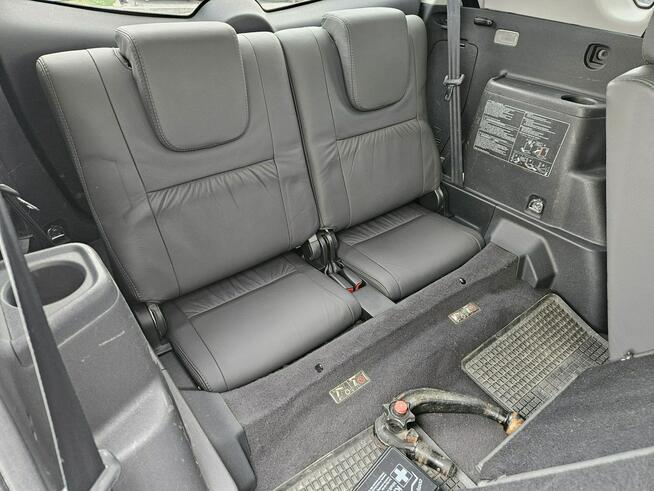 Toyota Corolla Verso 7 osób Kamera 360 Nawigacja