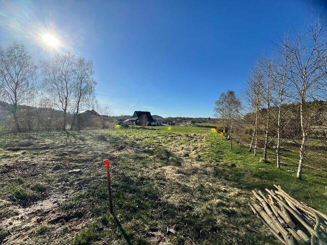 Działka budowlana 949 m2 w Manowie
