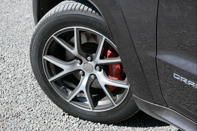 Jeep Grand Cherokee SRT 6.4 V8 LPG wersja europejska
