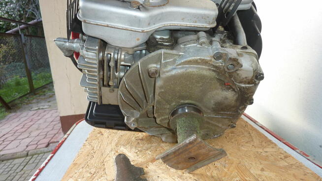 Silnik spalinowy do kosiarki Toro 600 Series GTS Briggs & S