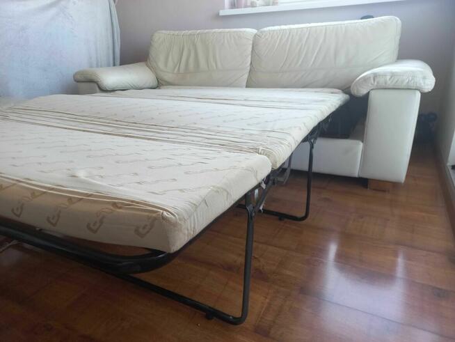 Sofa rozkładana z funkcją spania