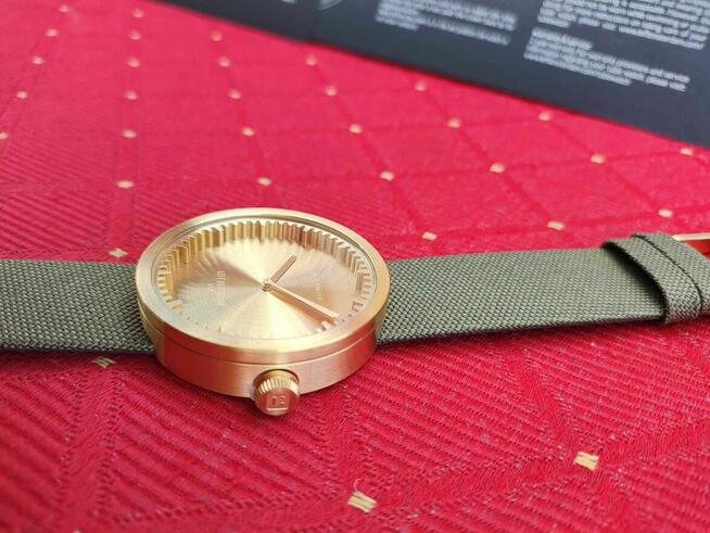 Zegarek Złoty Tubowy LEFF Amsterdam Piet Hein Eek Tubewatch