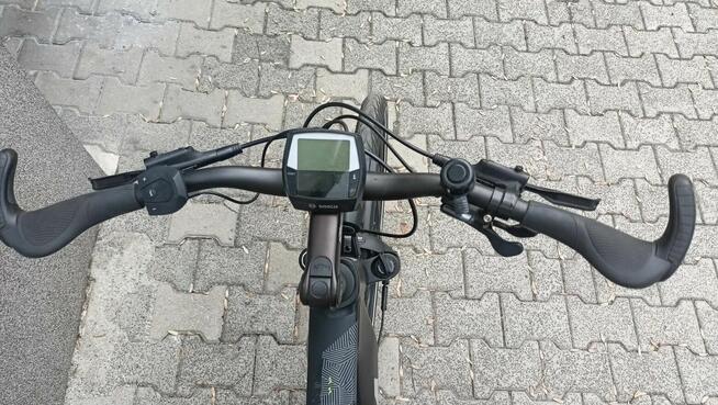 Rower ebike 28 elektryczny KTM Cento bosch cx roz.M st.bdb