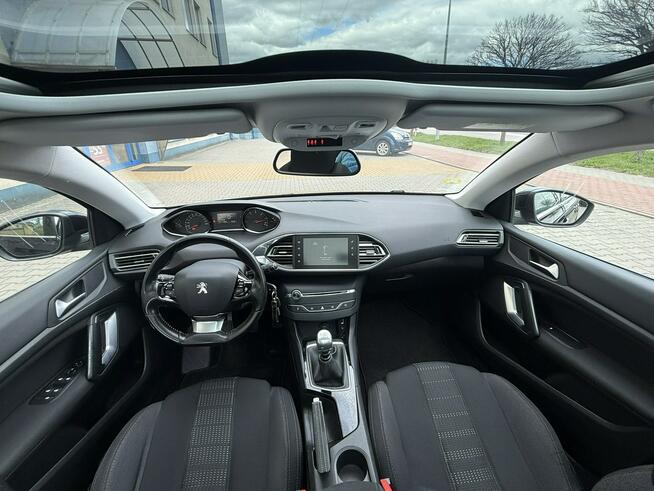 Peugeot 308SW 1.6HDi 2015r LeD Climatronic Panorama Dach Kamera Alu !