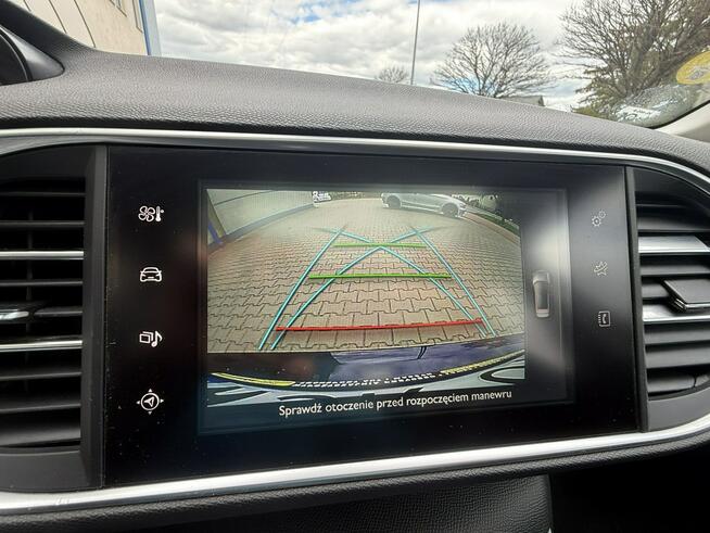 Peugeot 308SW 1.6HDi 2015r LeD Climatronic Panorama Dach Kamera Alu !