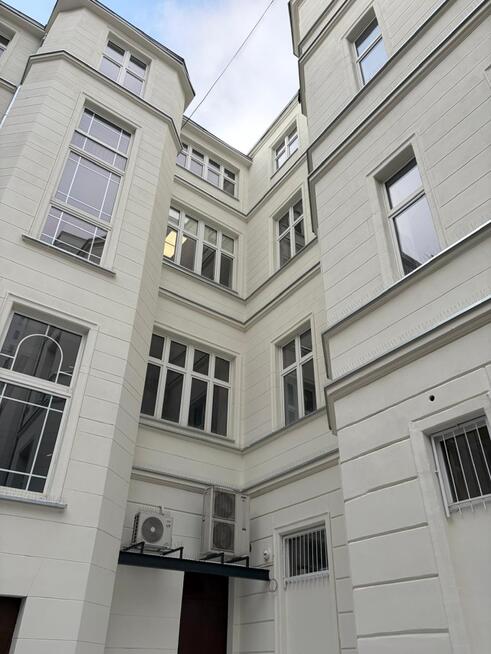 Wyjątkowa nieruchomość | 35,75 m² | 4 duże okna|